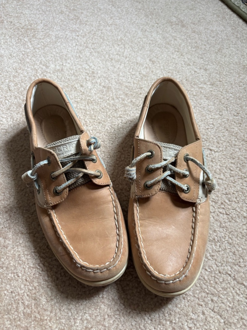 Sperry Women’s Tan Leather Boat Shoes